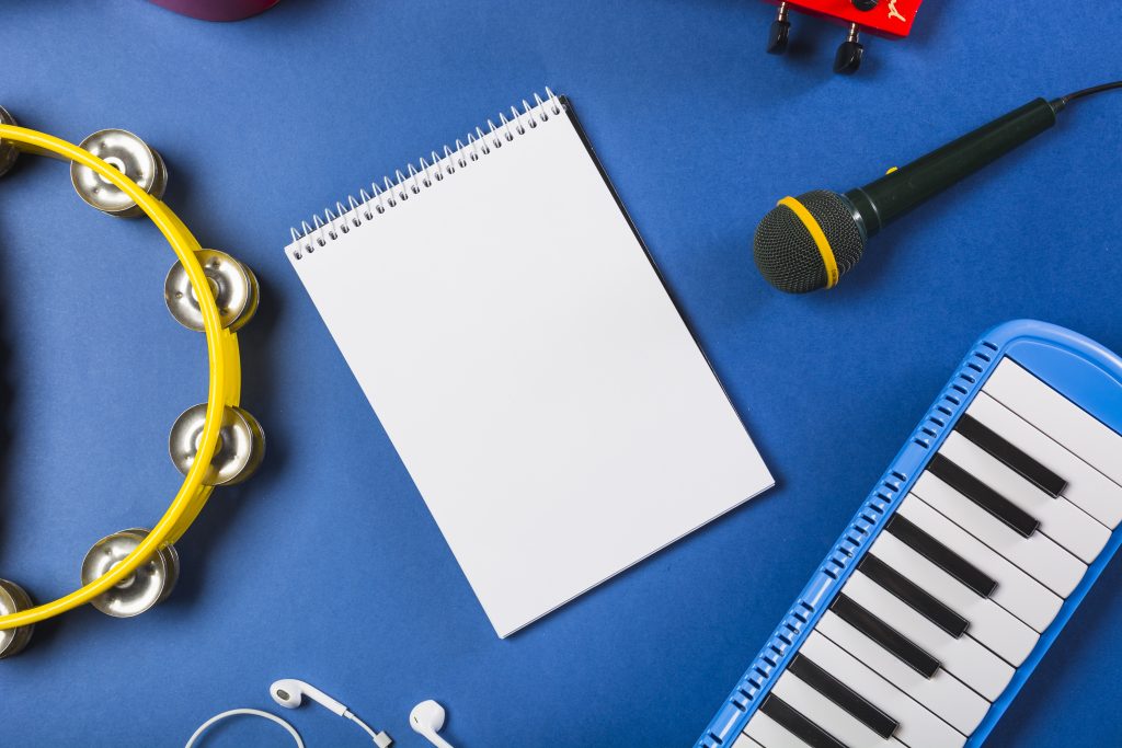 halka açık yerlerde müzik